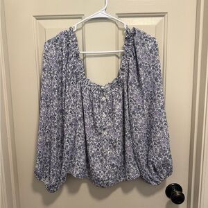 American Eagle Outfitters Purple and White Floral Blouse